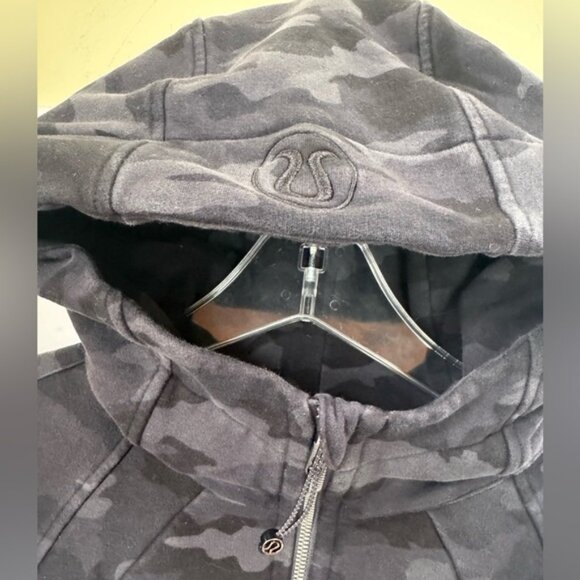 Lululemon Scuba Hoodie Light Cotton Fleece Jacket Pockets Zip Camo Deep Coal 10 - Picture 12 of 16
